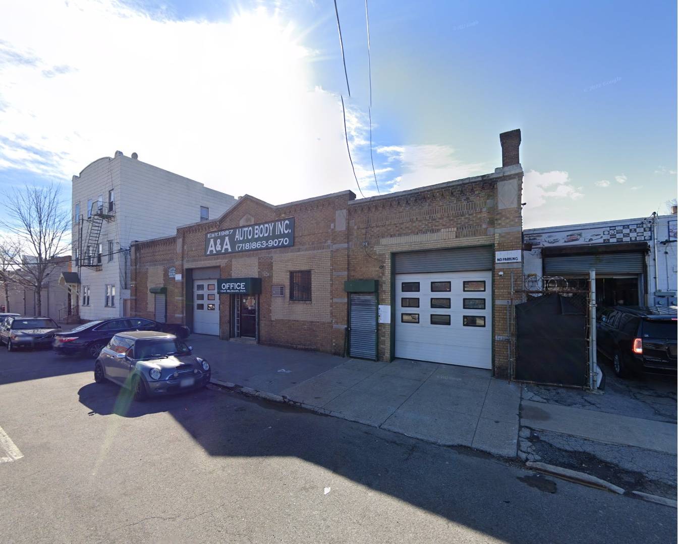 1341 Blondell Ave — photo