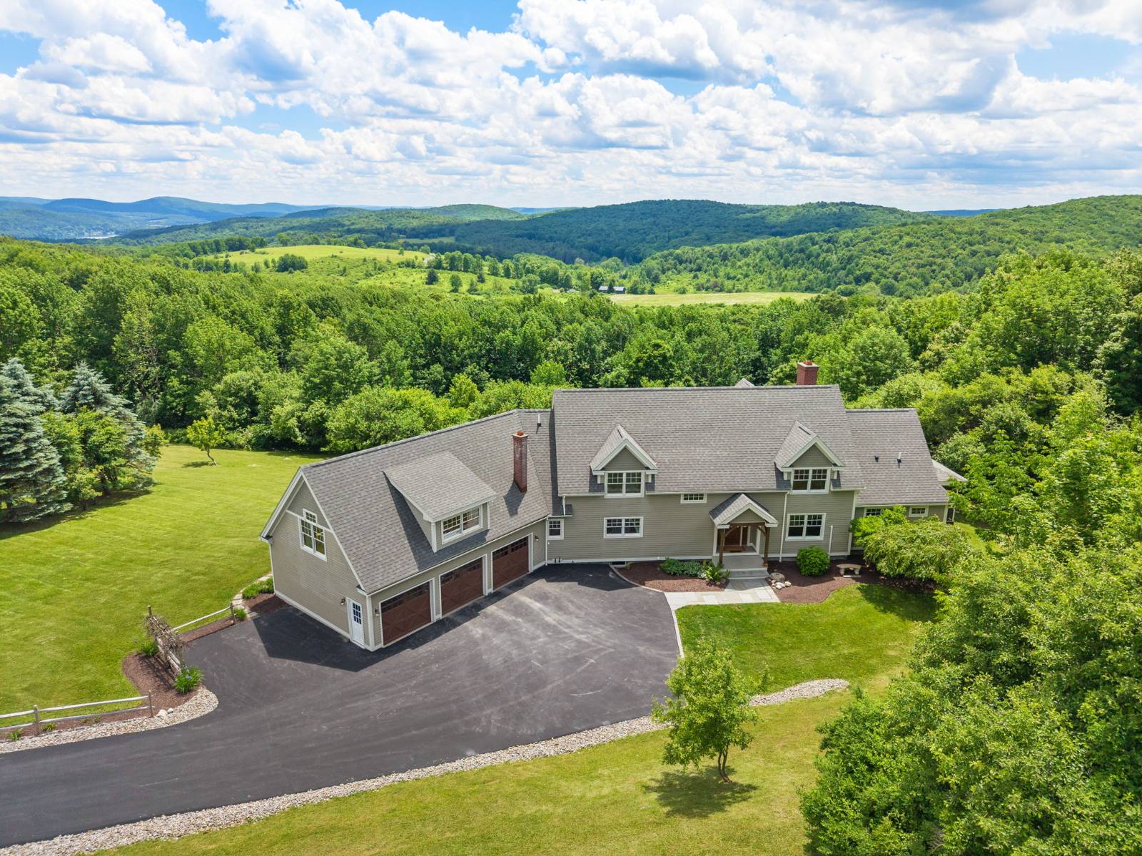 137 Sunset Ridge Rd, Cooperstown, NY 13326