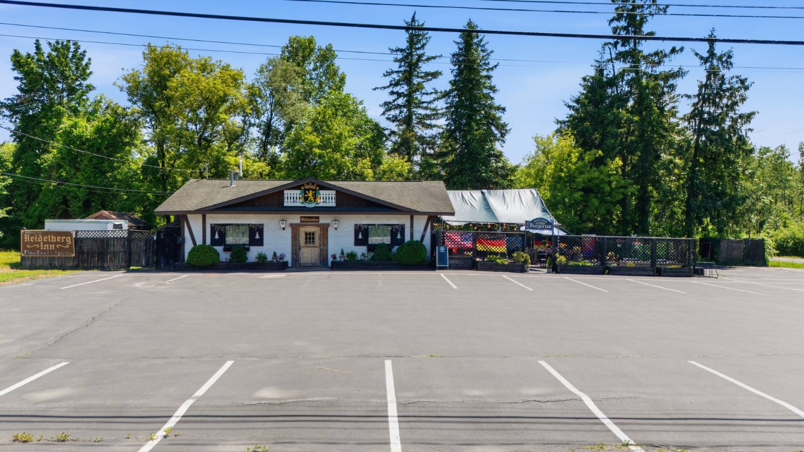 352 Quaker Rd — photo