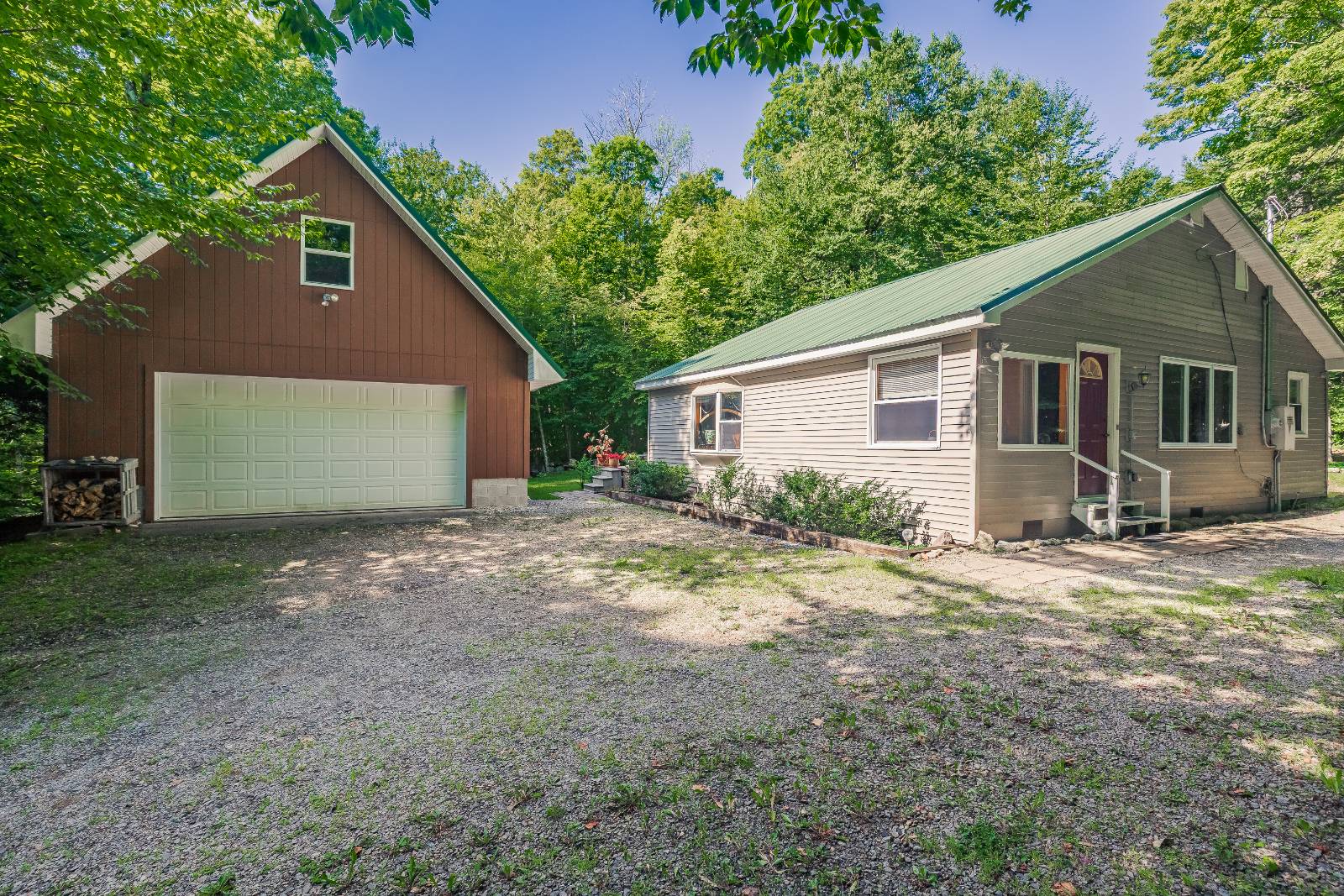 303 N. Shore Peck Rd. — photo