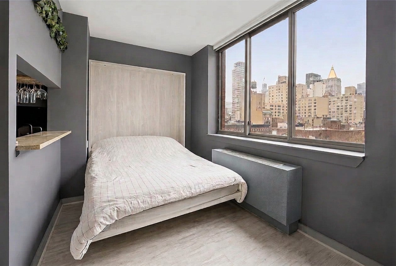 250 East 30th Street 8H — photo