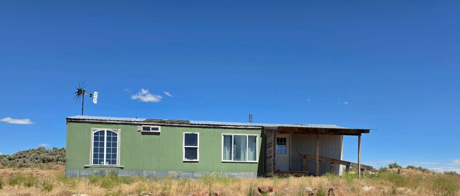 14899 Christmas Valley Highway — photo