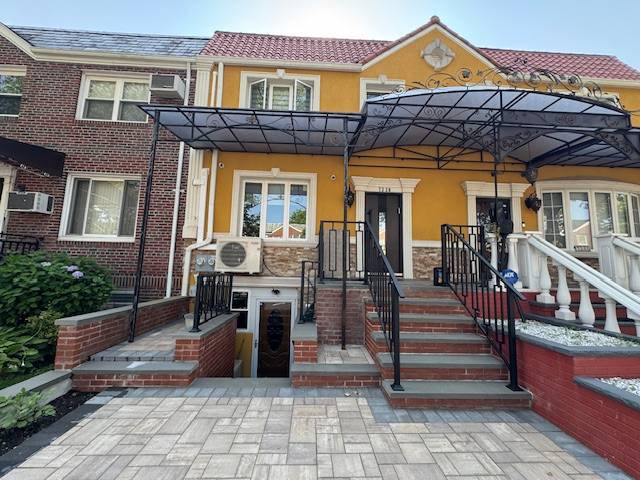 73-30 173rd Street — photo