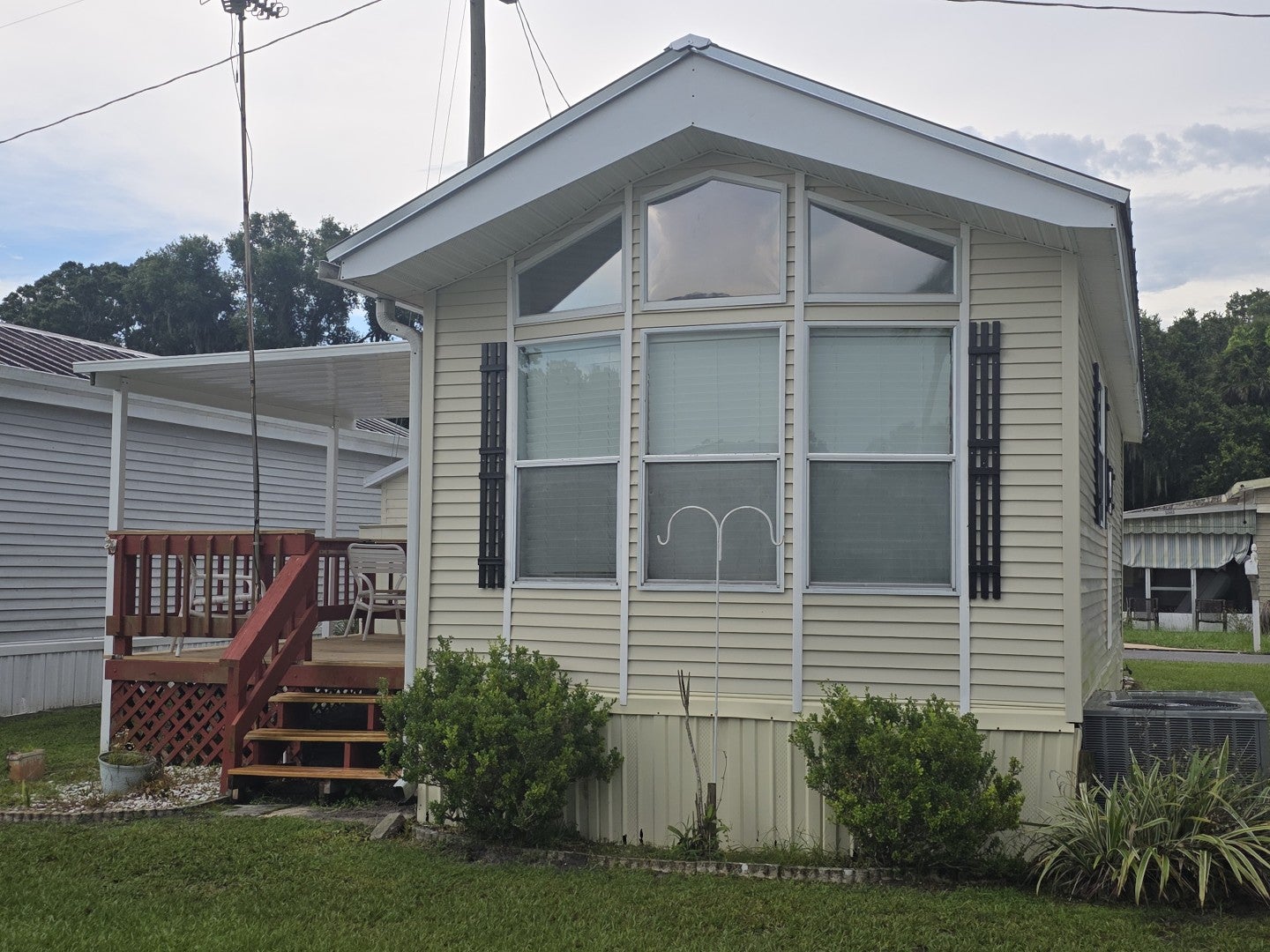 10511 Monroe Ct. 58 — photo