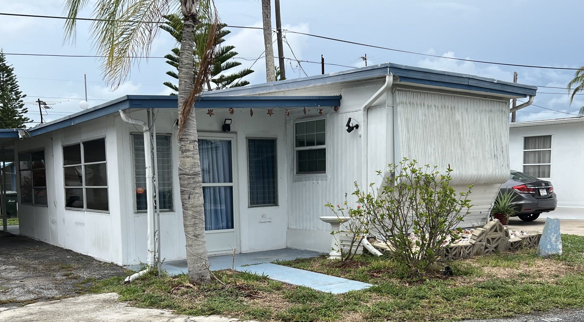 8705 South Tamiami Trail #101 101 — photo