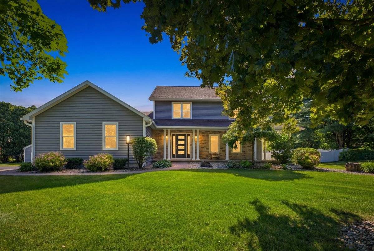 20 Orchard Dr — photo