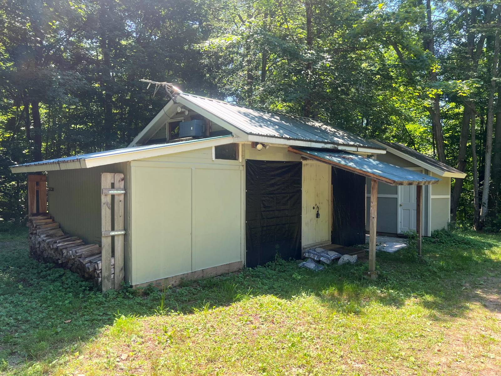 3083 Pond Hill Rd 2 — photo