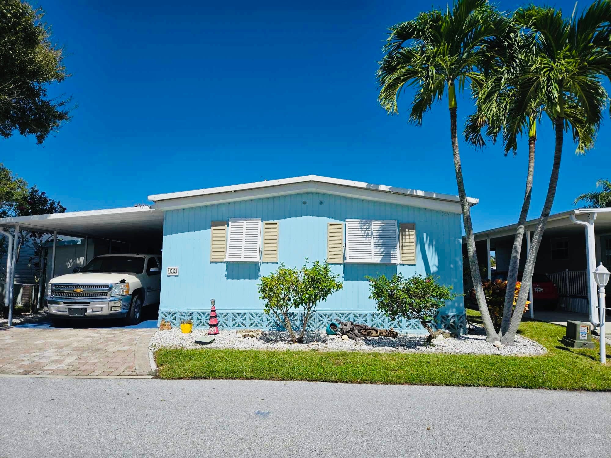 22 S. Harbor Drive — photo
