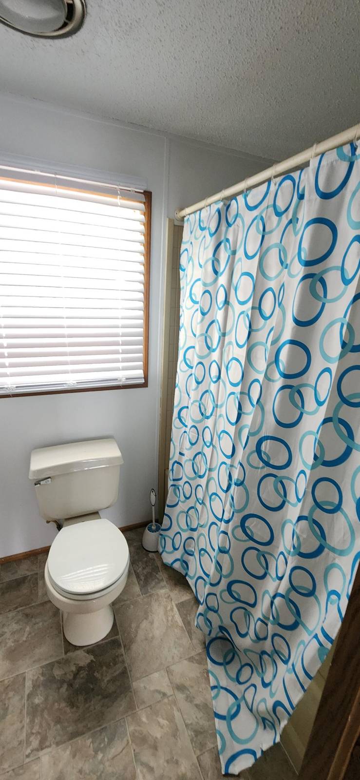 105 Eagle Cir, Elyria, OH 44035 — photo 2