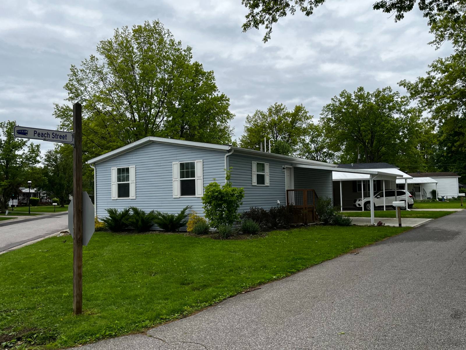 1 Peach Street — photo