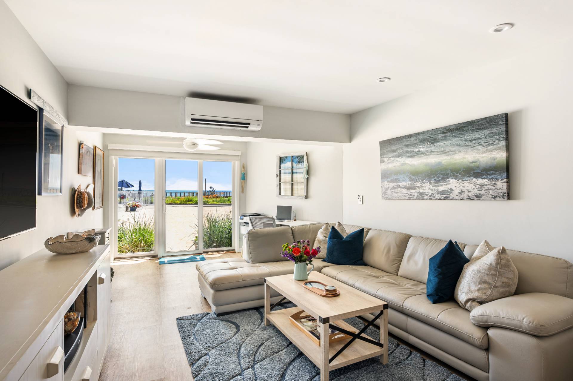 585 Dune a18 — photo
