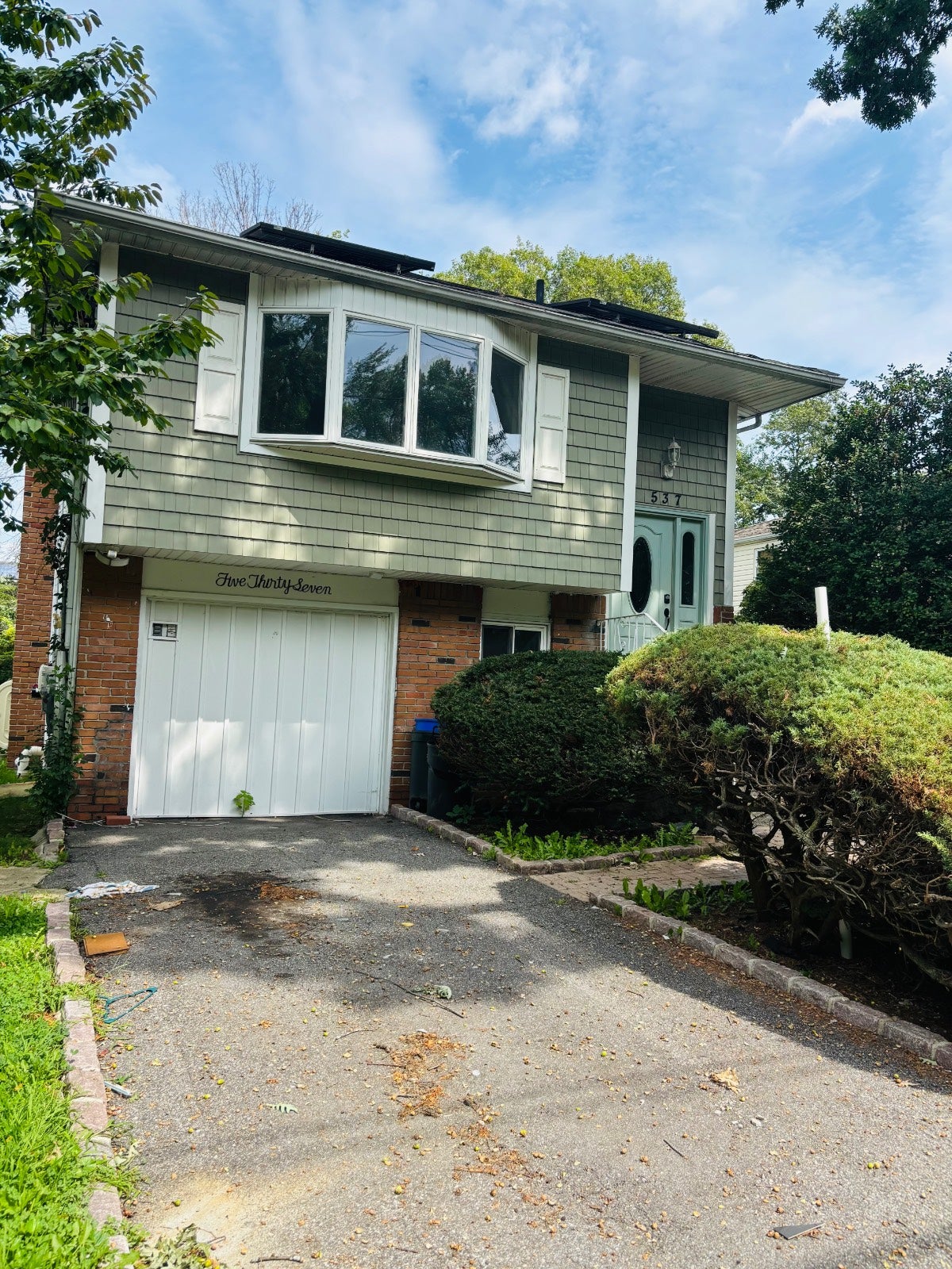 537 Lakeway Dr 1 — photo