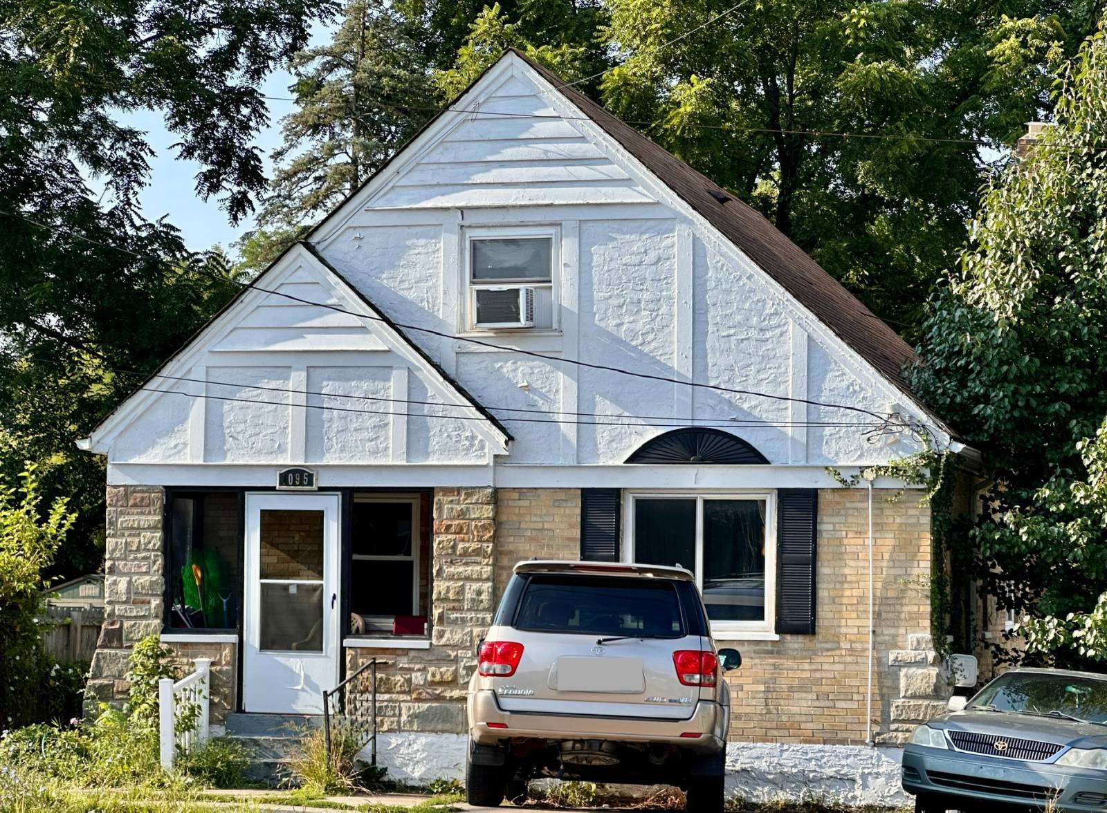 1095 N Bend Rd — photo