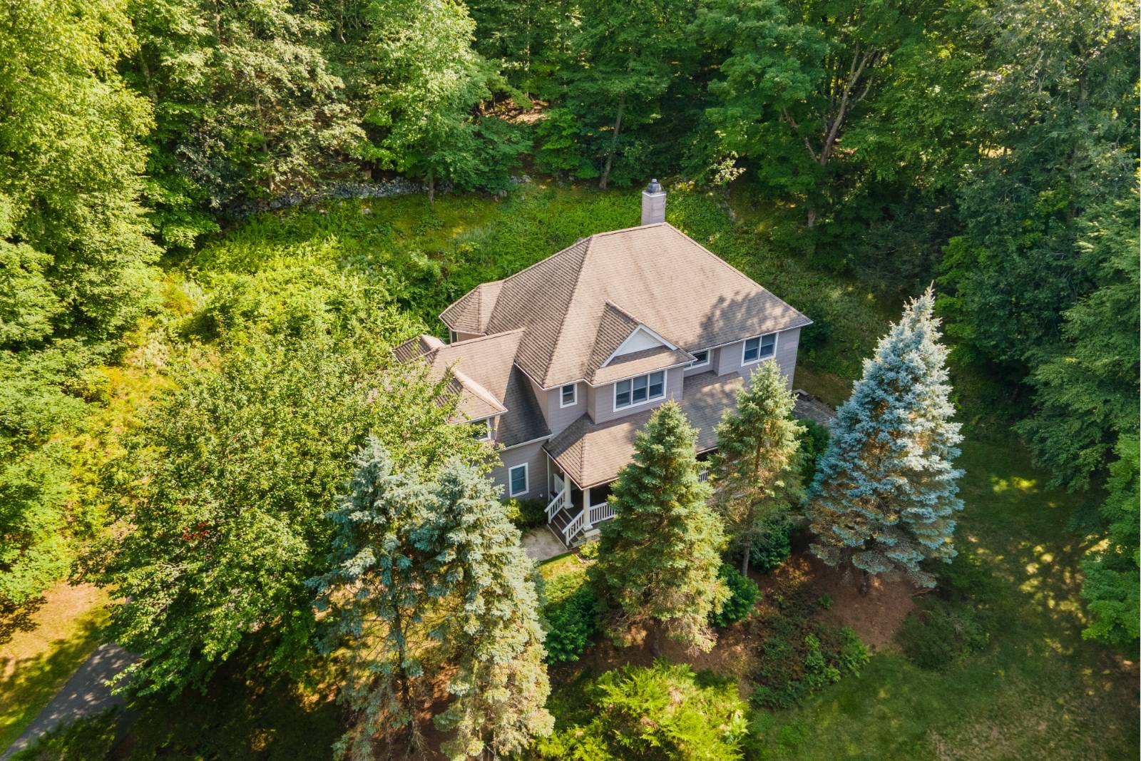 170 Watch Hill Rd — photo