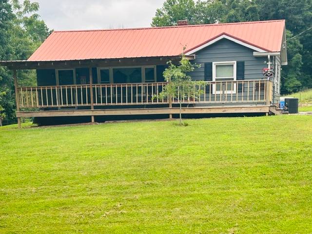 3715 Elkhorn Rd — photo