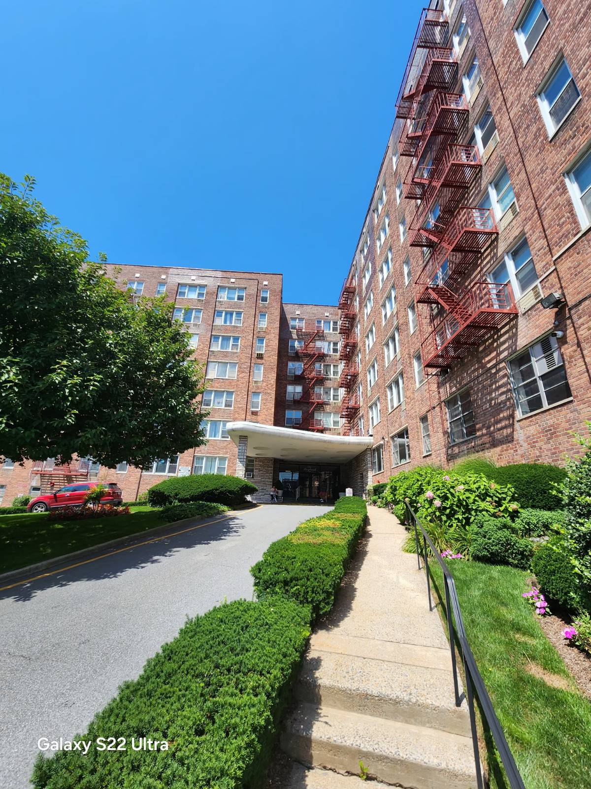 333 Bronx River Rd 324 — photo