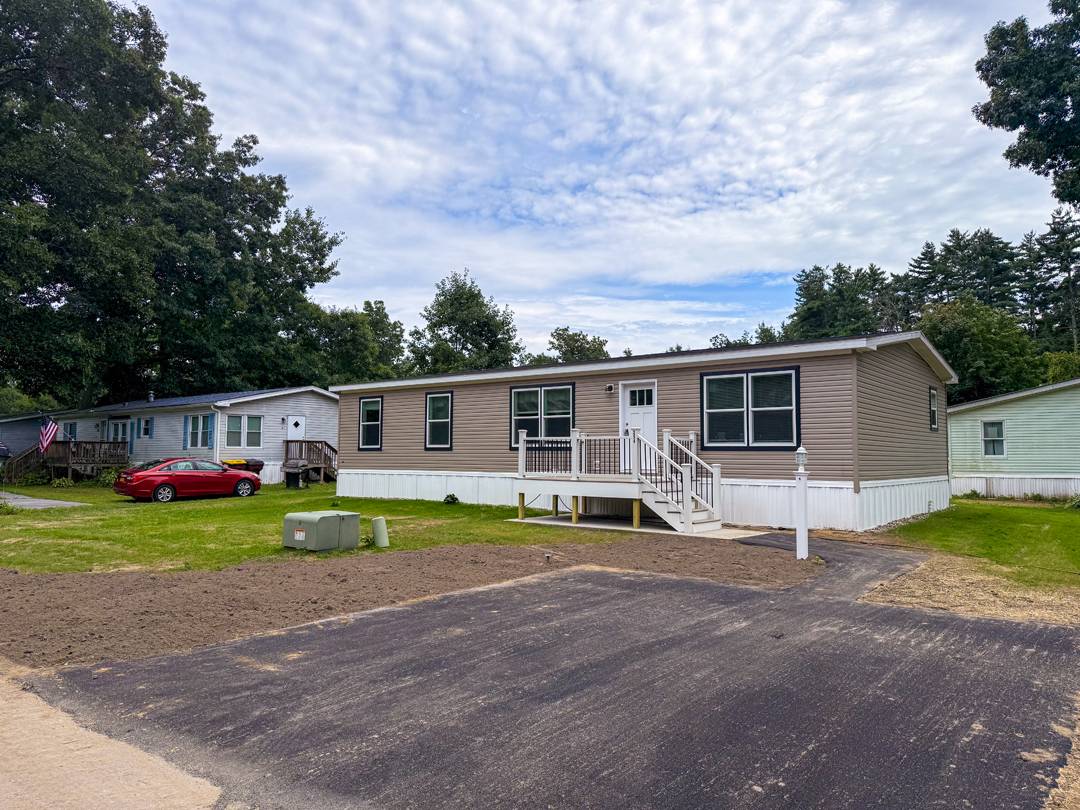 900 Rock City Road 254 — photo