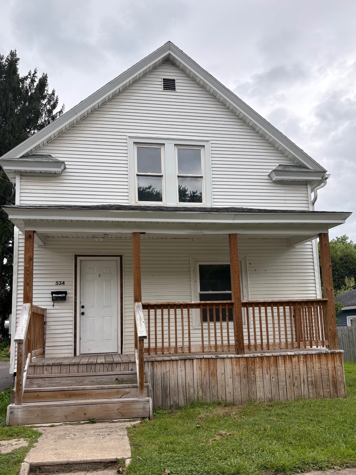 534 Maple Grove Ave — photo