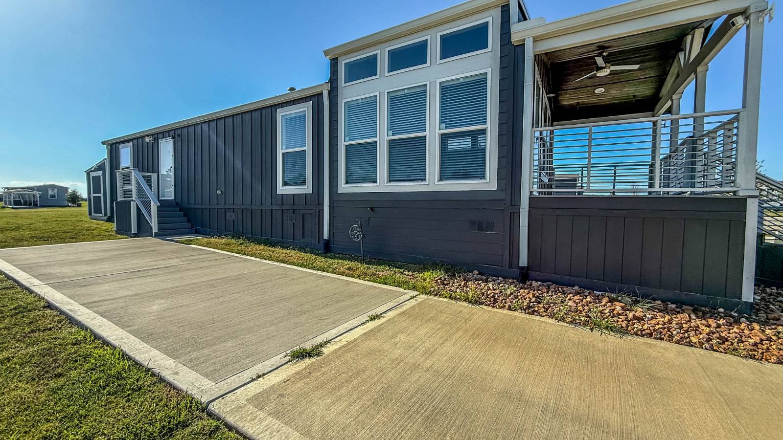 15 Bonnet St 103 — photo