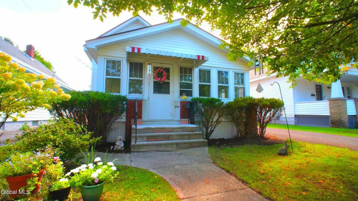 259 Thirteenth Street — photo