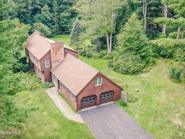 2041 Cook Rd. — photo