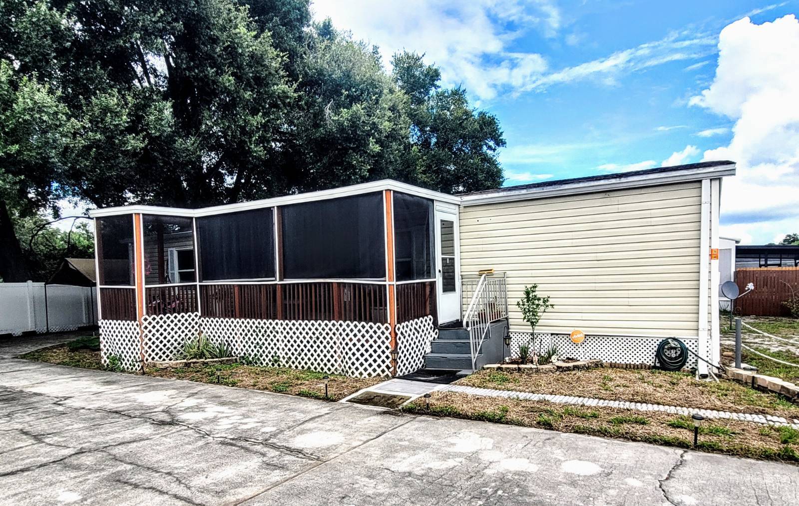 1121 Mango Dr, St. Cloud, FL 34769 — photo 2