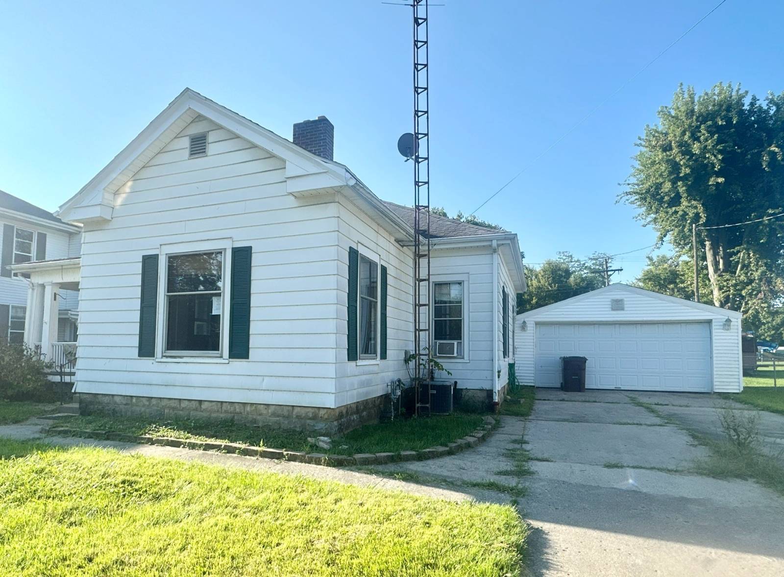 507 W Main St — photo