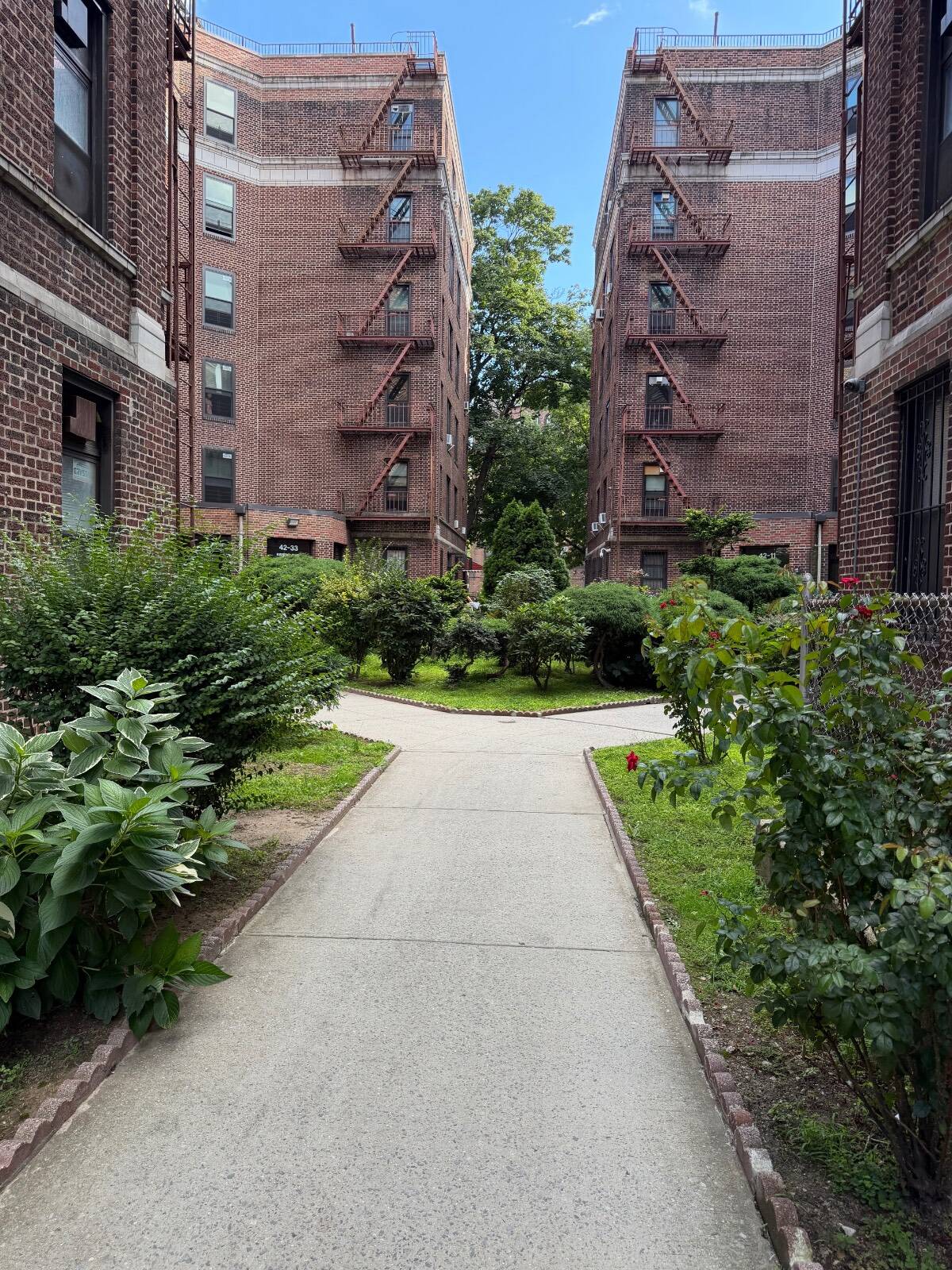 140-30 Sanford Ave 5B — photo