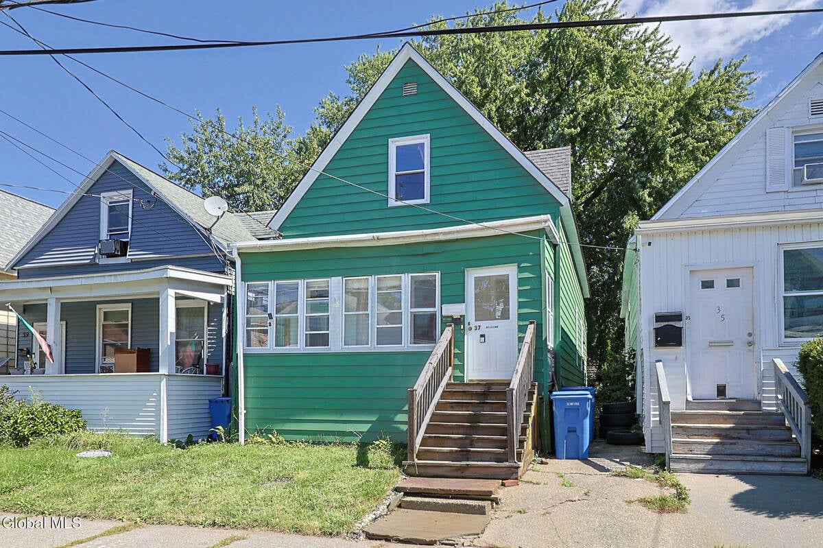 37 Raymo Street — photo