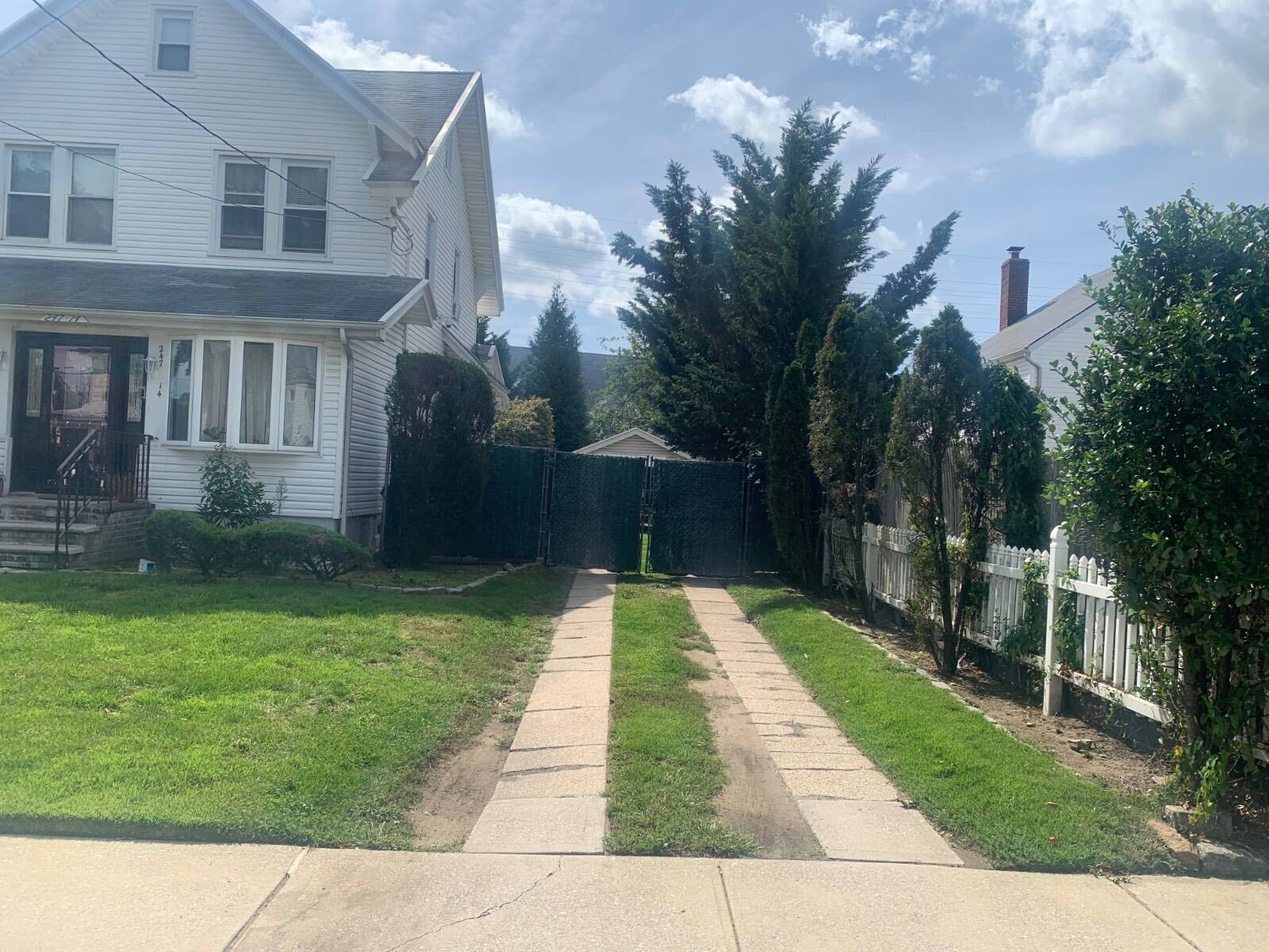 247-14 137th Rd, Rosedale, NY 11422 — photo 3