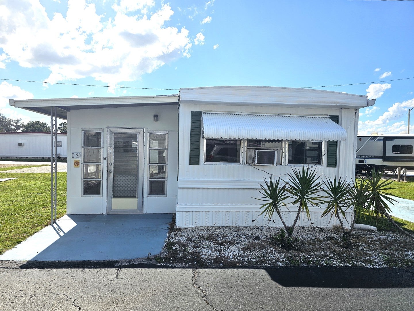20 Detroit Ave D20 — photo