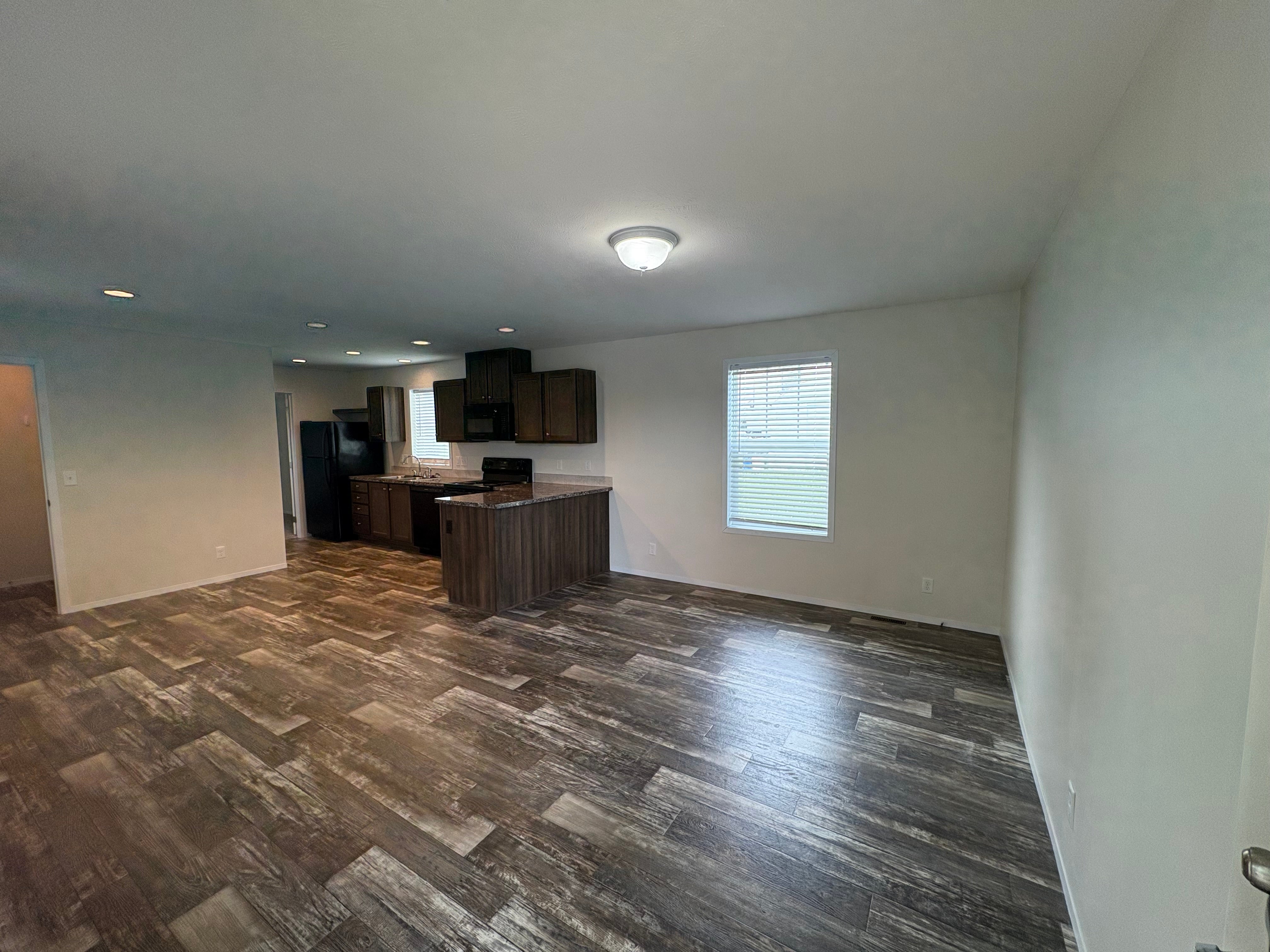 17311 E US Hwy 40 0a39 — photo