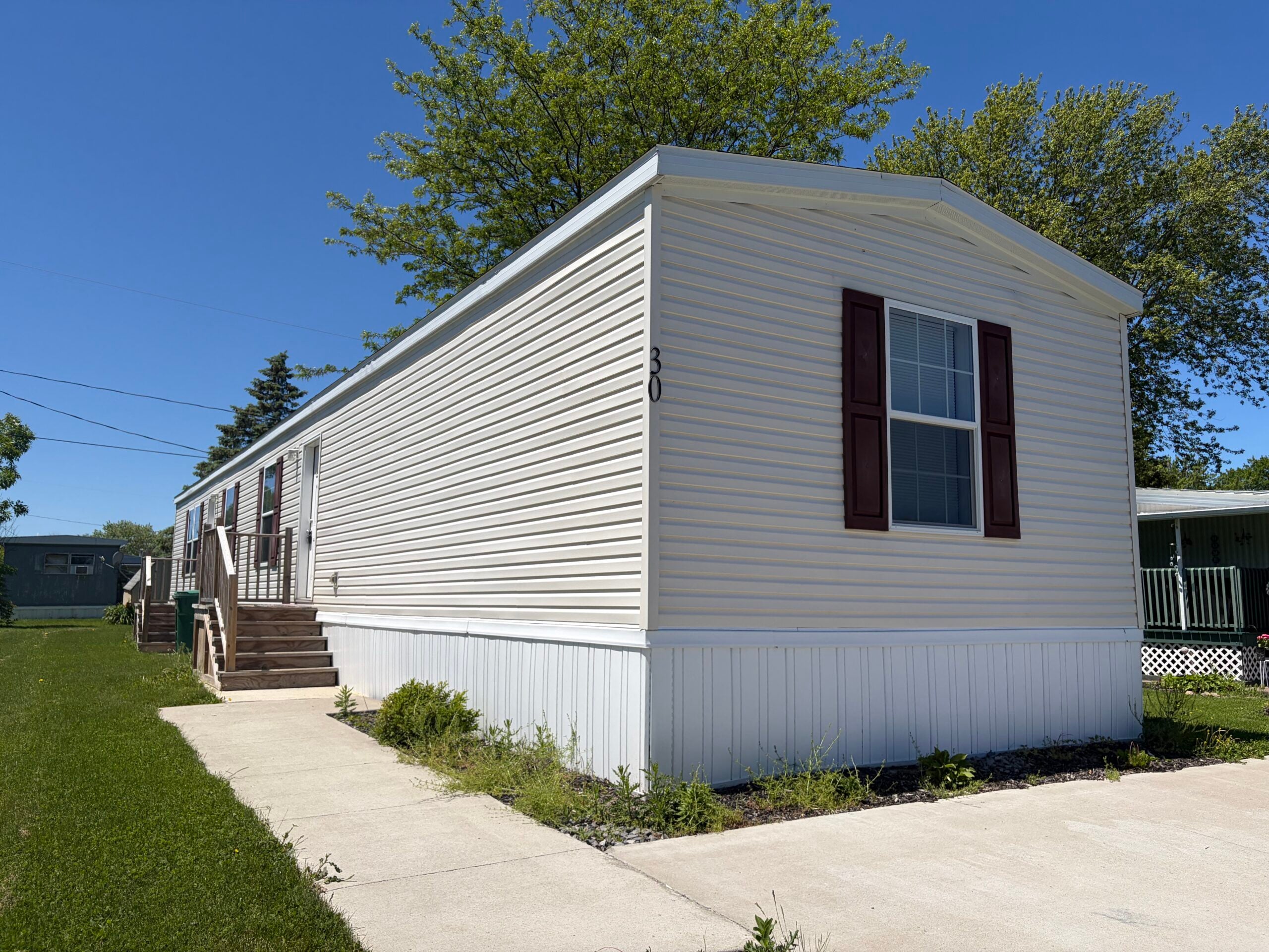 30 Farmingdale Drive Fa30 — photo