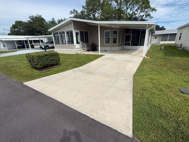 2320 Thoreau Drive — photo