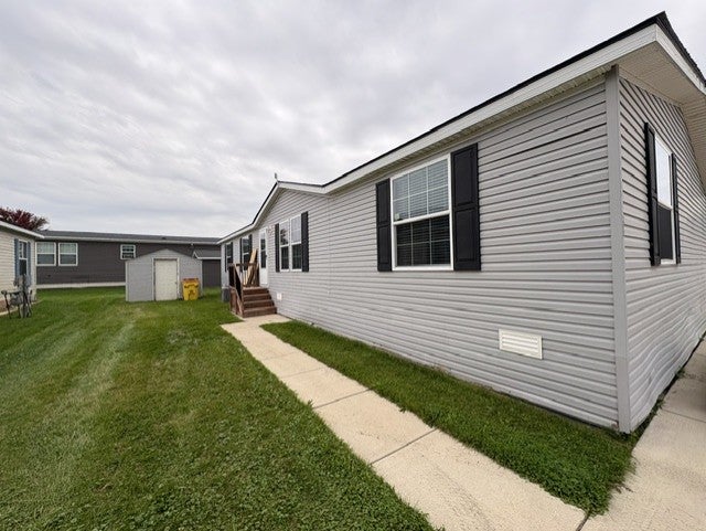 58663 Morning Glory Avenue 0411 — photo