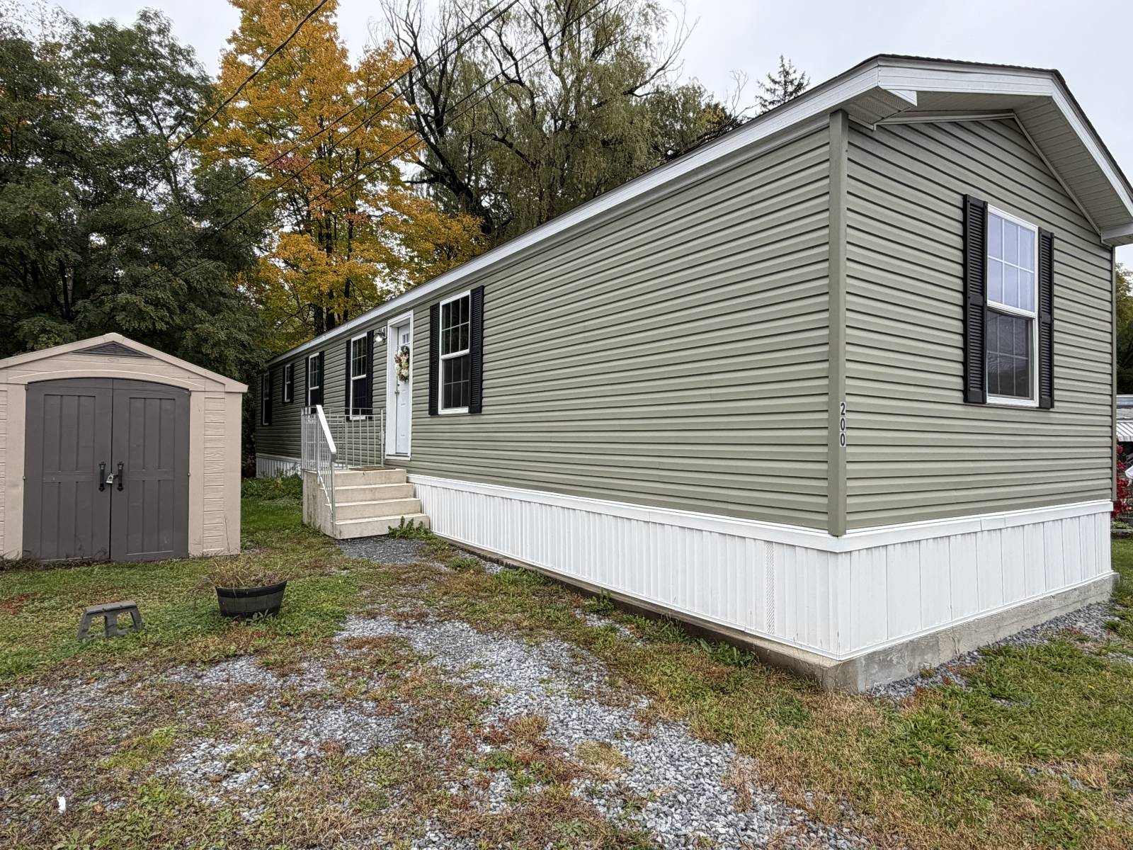 413 Saratoga Road 200 — photo