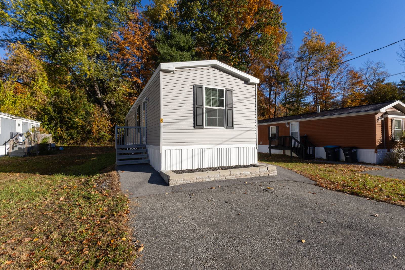 25 Carpenter Lane 3 — photo