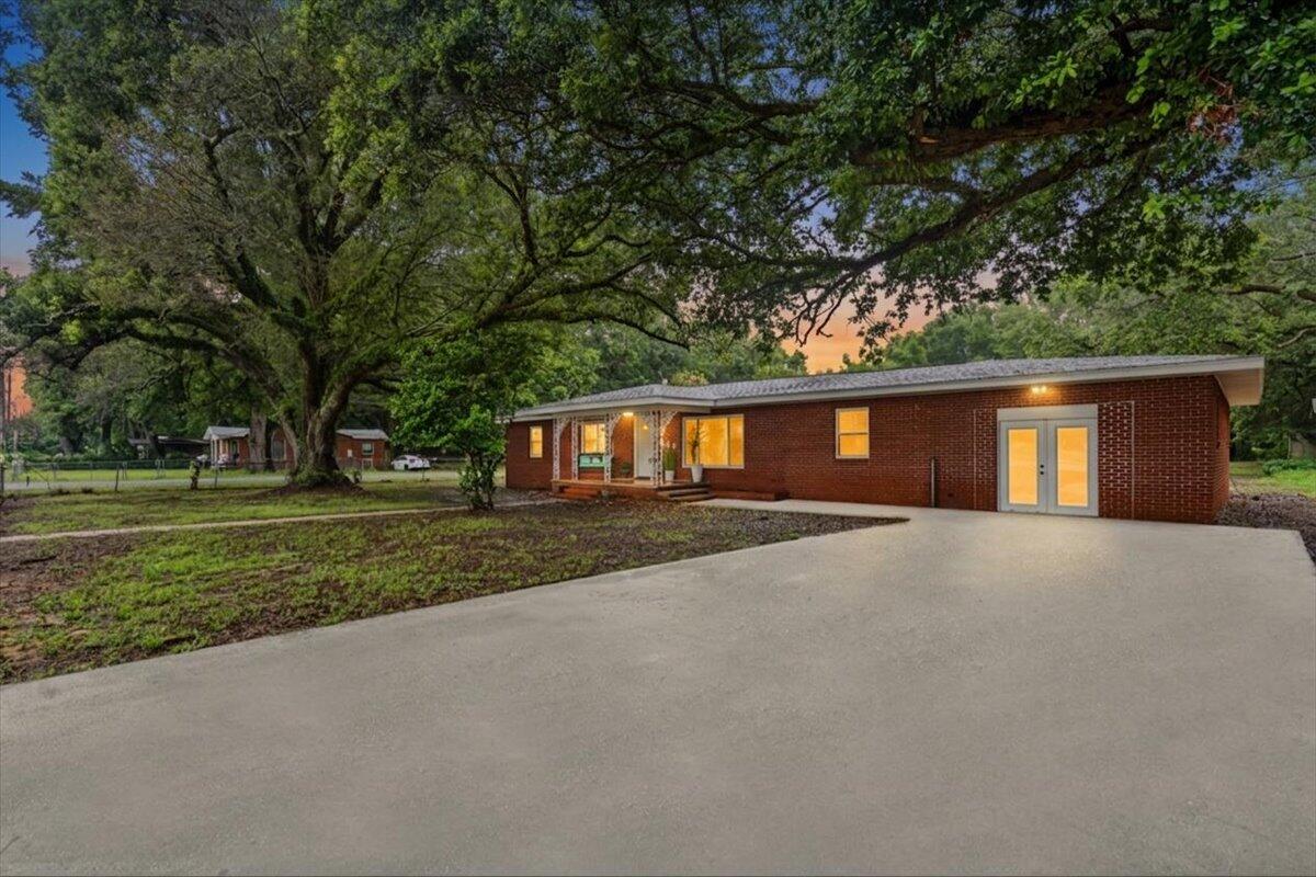4840 W Spencer Field Road — photo
