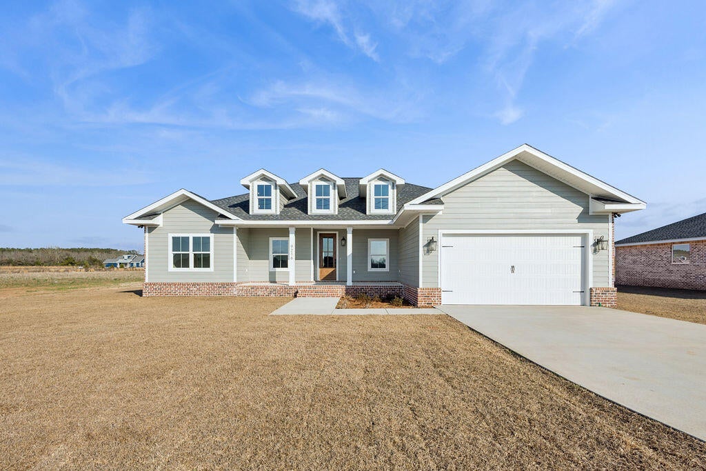 4913 Hickory Shores Boulevard — photo