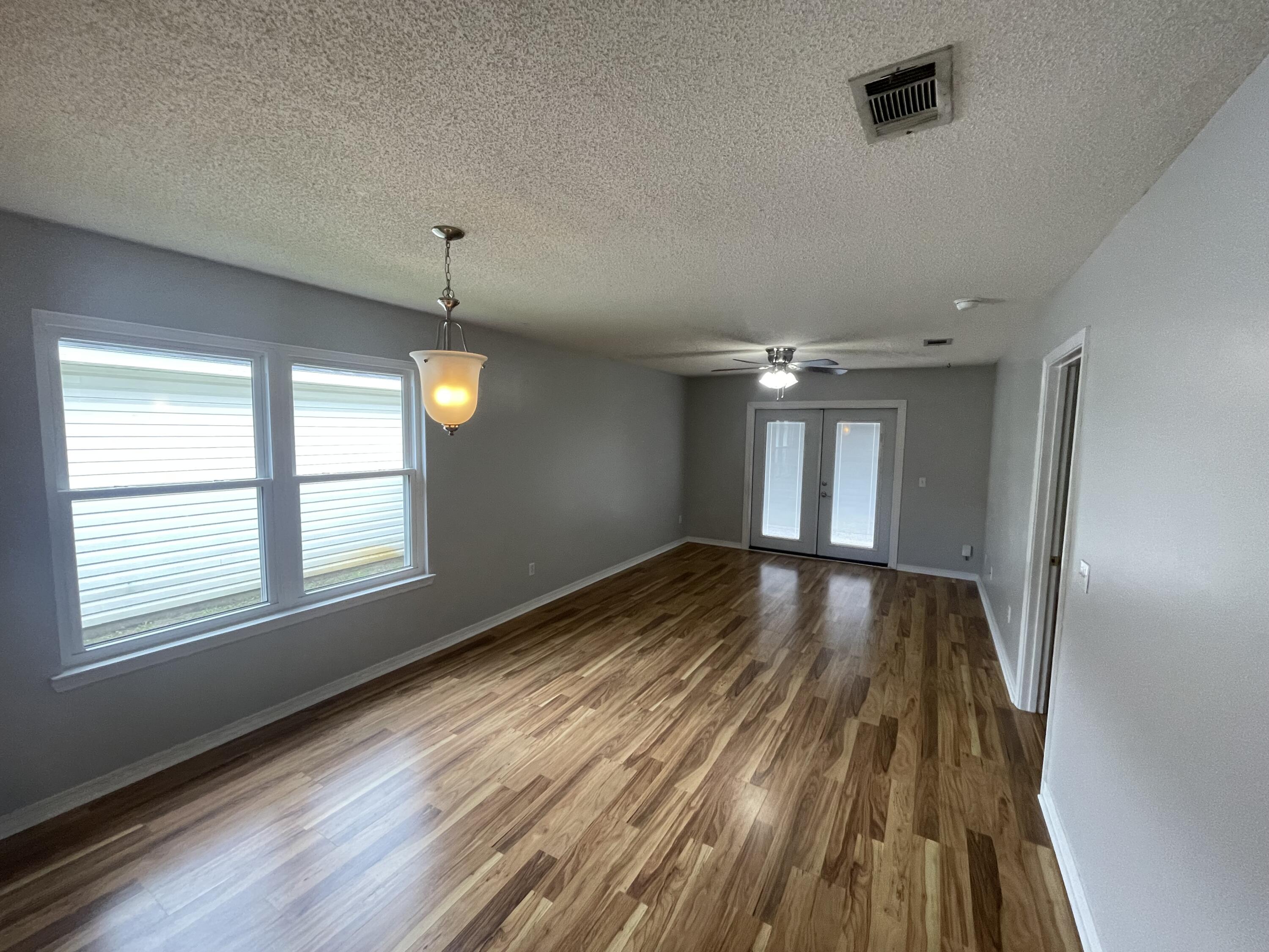 7590 Chablis Circle — photo