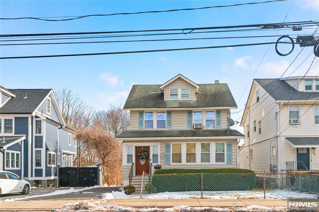 10 Harrison Avenue — photo