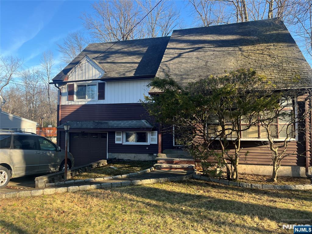 539 Sandra Place — photo