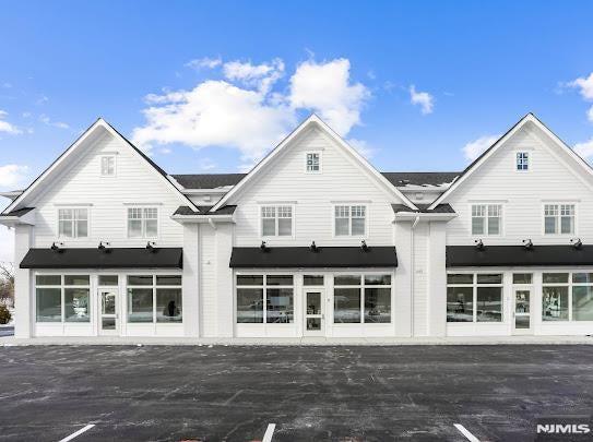 445 Ramapo Valley Road — photo