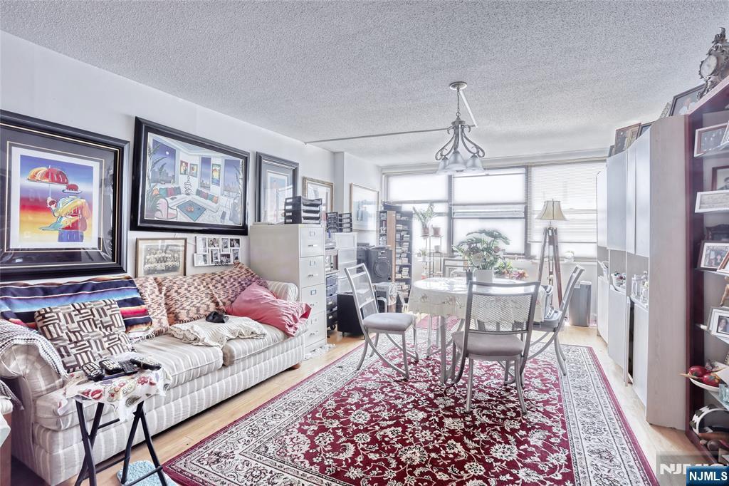 7004 Jfk Blvd E Boulevard — photo