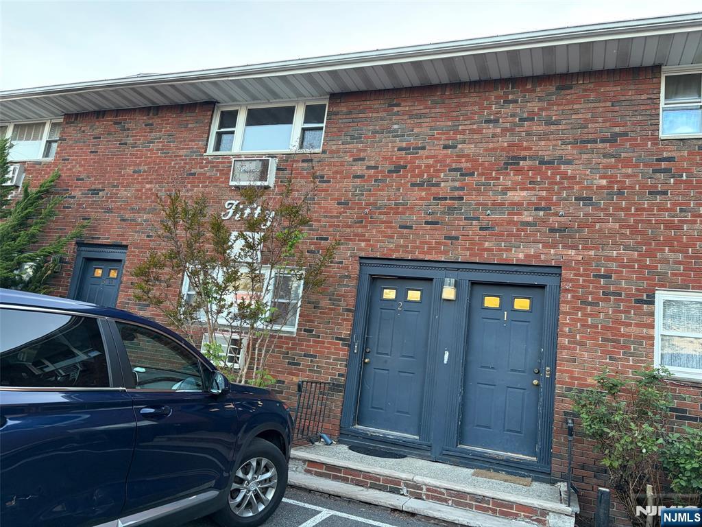 50 Main Street Apt 2a — photo