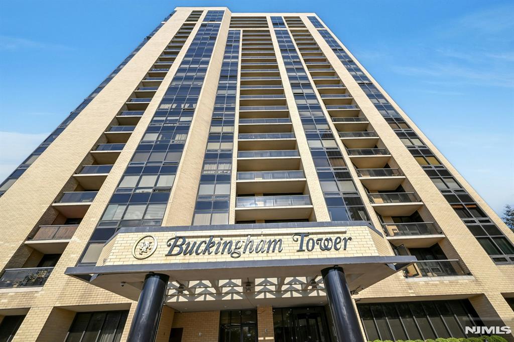 800 Palisade Avenue 109 — photo
