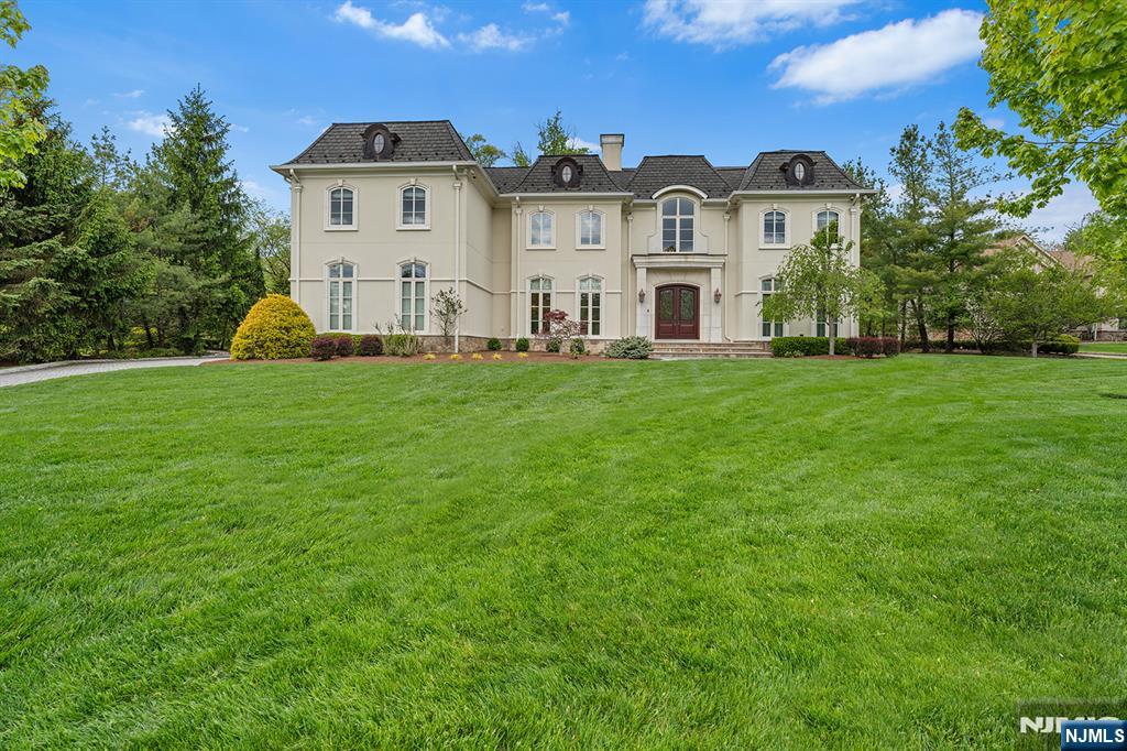 1 Sandstone Ridge — photo