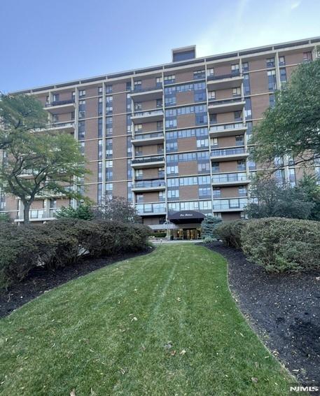 2 Horizon Road 1423 — photo