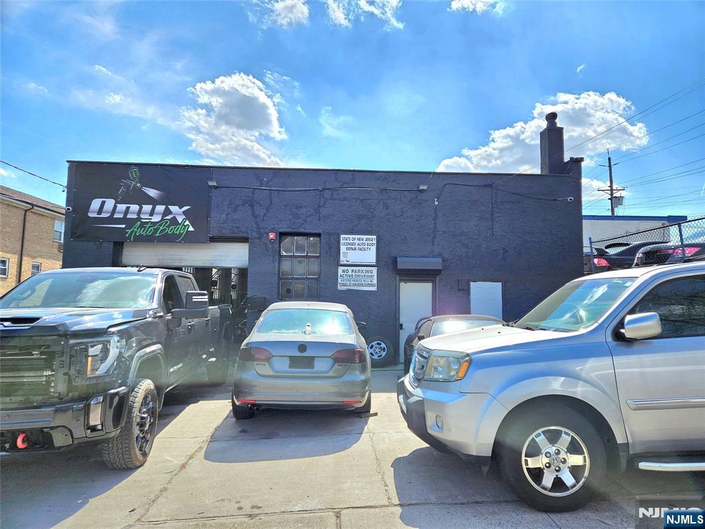 219 Sussex Street — photo