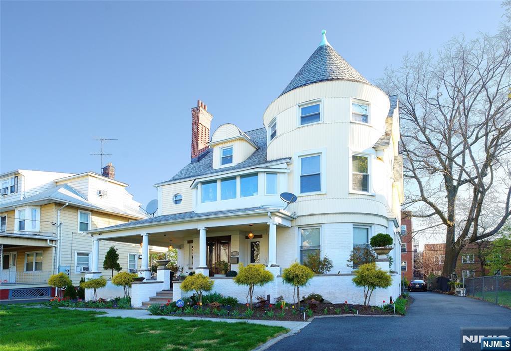 433 New England Terrace — photo